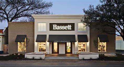 Bassett Furniture Industries, Inc. .